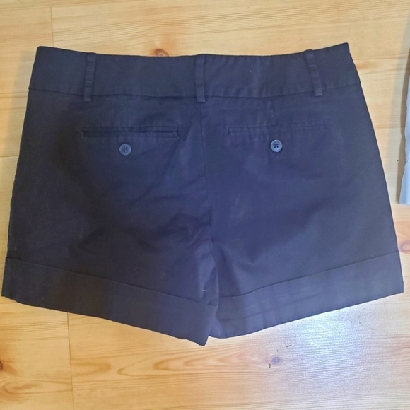 New York & Co. Women's Cuffed Shorts 🩳 - Picture 4 of 13